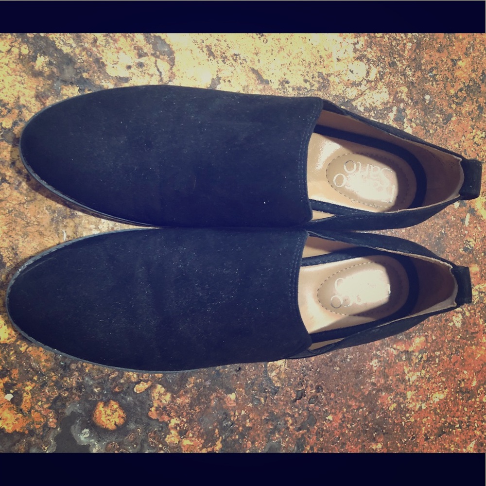 Woman’s shoes